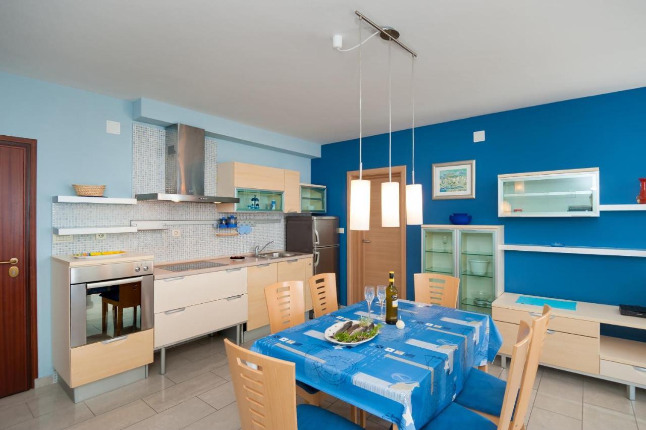 Apartments By The Sea Postira, Brac - 15242 外观 照片