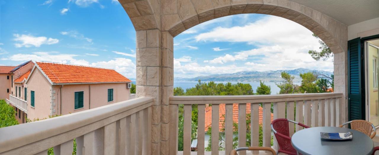 Apartments By The Sea Postira, Brac - 15242 外观 照片