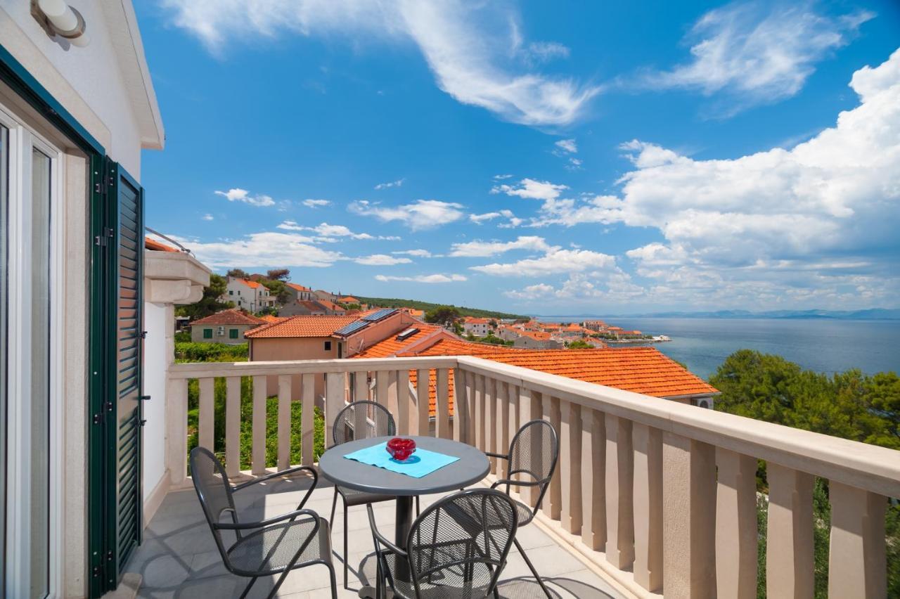Apartments By The Sea Postira, Brac - 15242 外观 照片
