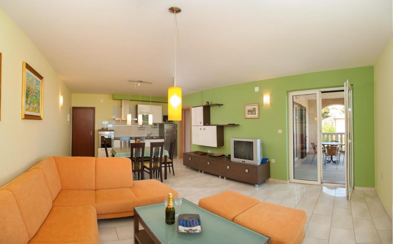 Apartments By The Sea Postira, Brac - 15242 外观 照片