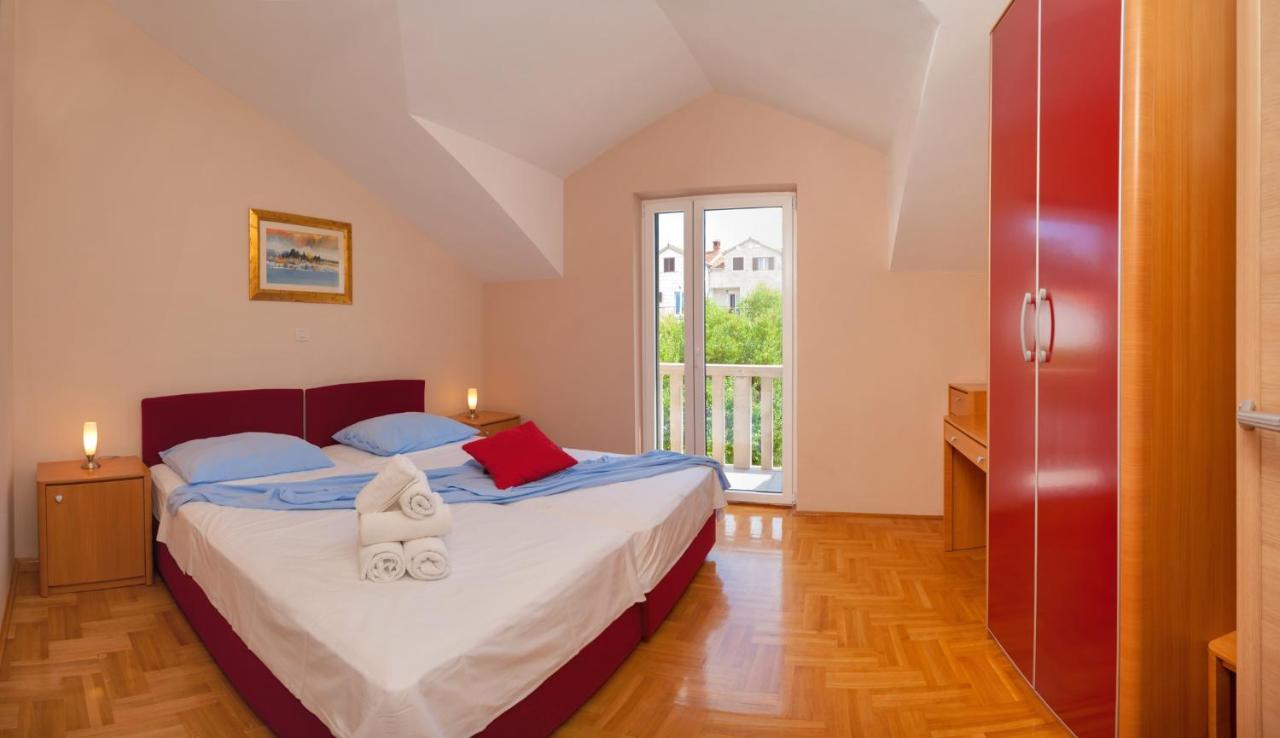 Apartments By The Sea Postira, Brac - 15242 外观 照片