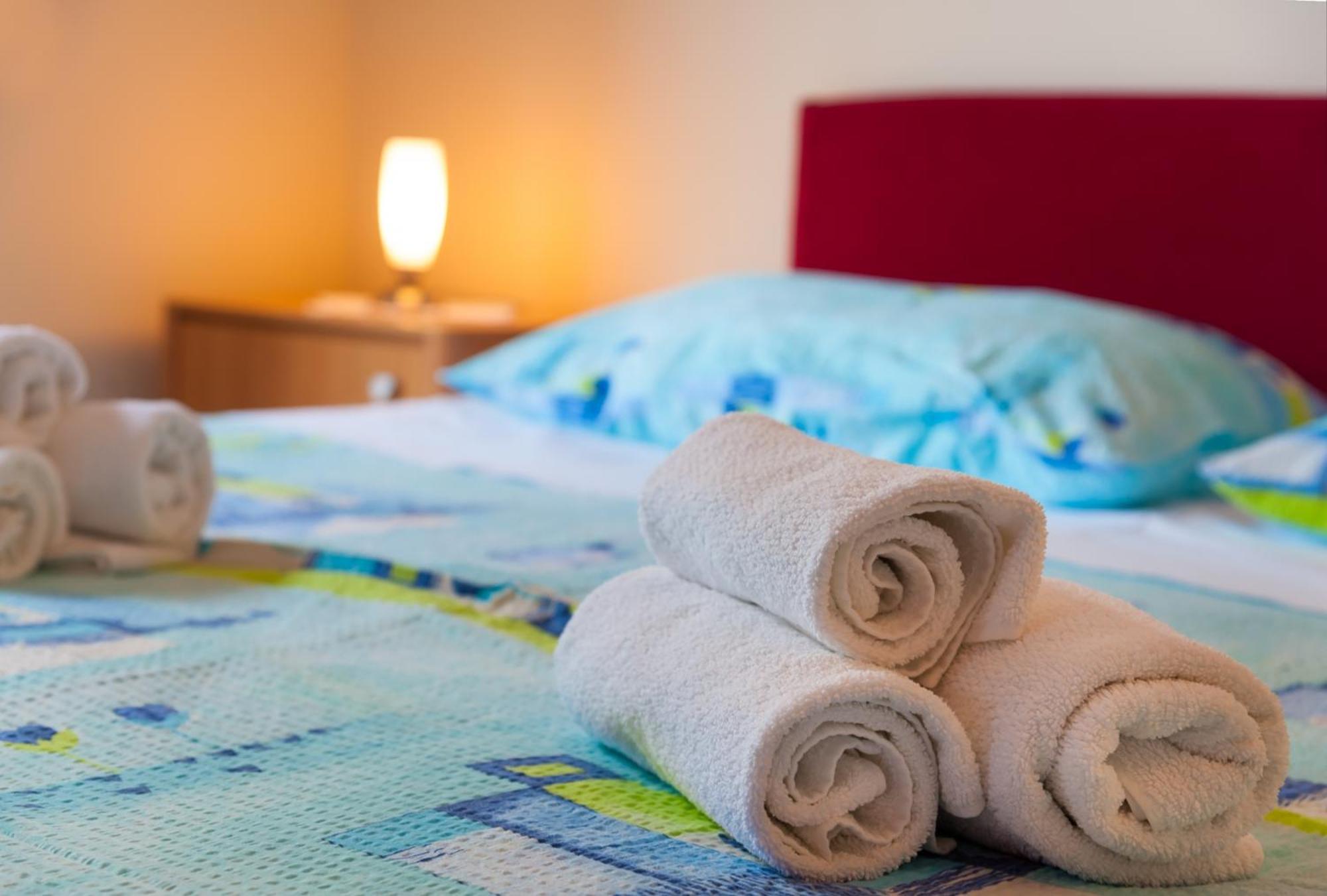 Apartments By The Sea Postira, Brac - 15242 客房 照片
